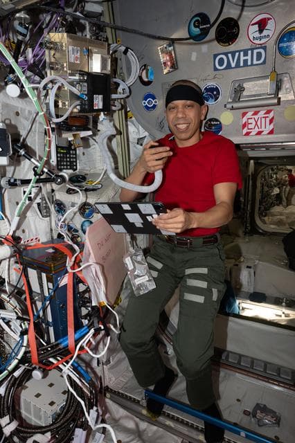 NASA image: NASA astronaut Chris Williams speaks to students on the ham radio