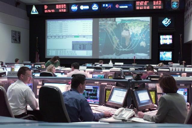 NASA image: STS-105 Planning Team