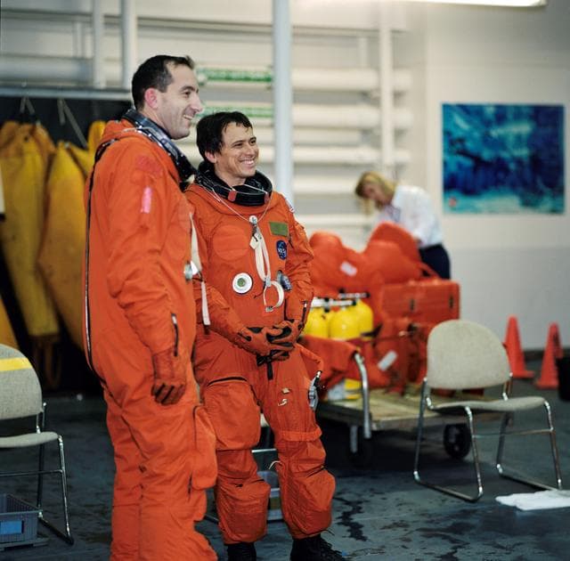 NASA image: jsc2002-00405