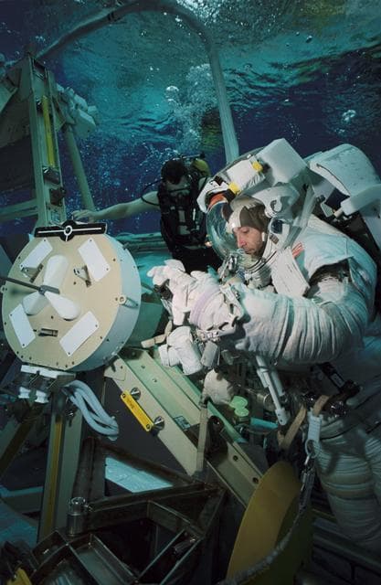 NASA image: jsc2002-00508