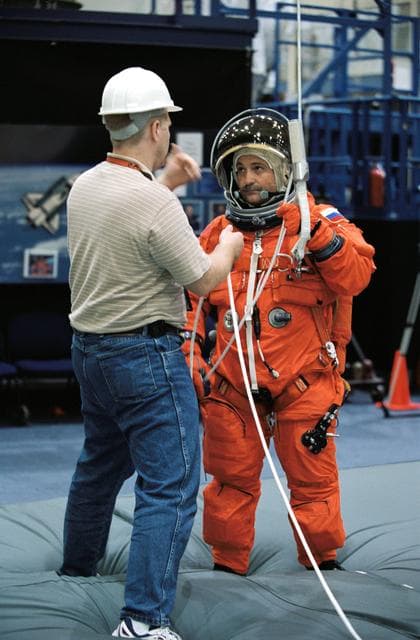 NASA image: STS-112 Preflight Emergency Egress Training