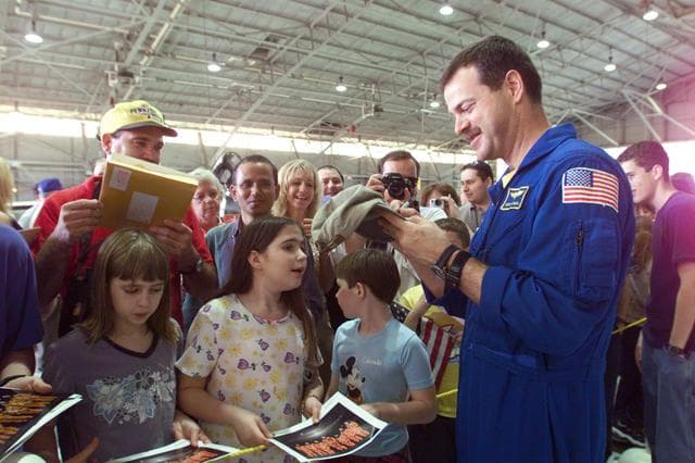 NASA image: STS-109 Crew Return Ceremony at Ellington Field
