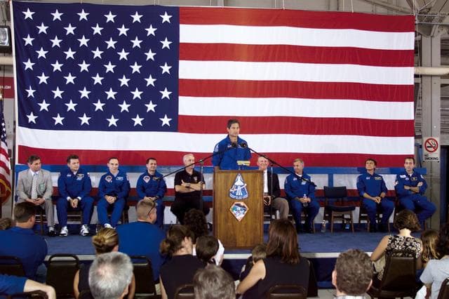 NASA image: STS-111 Crew Return - Photographic Support for Media Services
