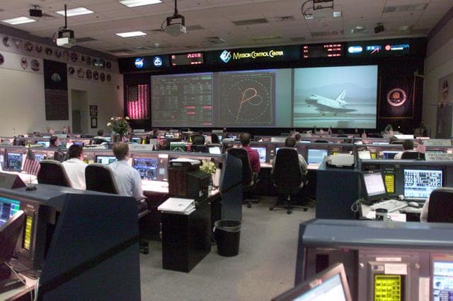 NASA image: Photographic coverage of STS-111 Landing
