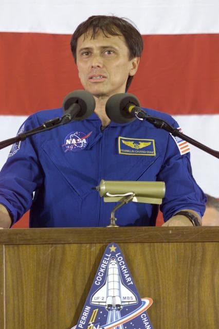 NASA image: STS-111 & Expedition 4 Crew Return Ceremony