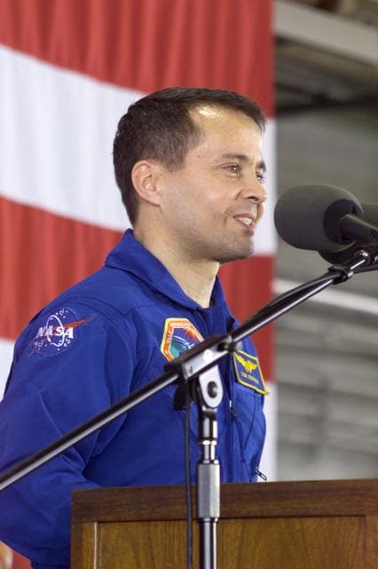 NASA image: STS-111 & Expedition 4 Crew Return Ceremony