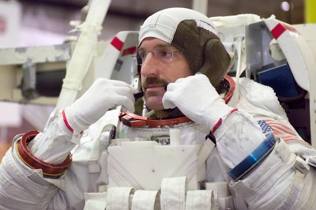 NASA image: STS-115 EVA training at the Neutral Buoyancy Laboratory (NBL)