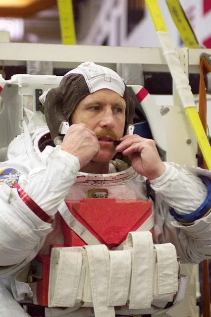 NASA image: Preflight photographic coverage of Expedition Seven during EVA  training at the NBL.