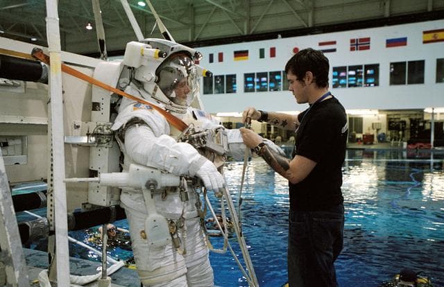 NASA image: STS-116 Fuglesang during EVA NBL, Training.