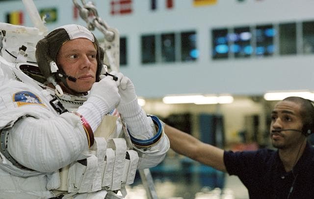 NASA image: STS-116  Fuglesang during EVA NBL,Training.
