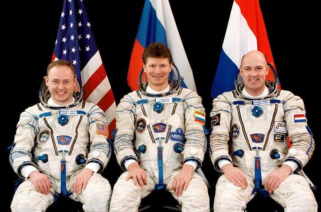 NASA image: Expedition Nine Launch Crew
