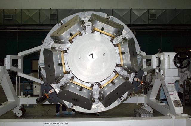 NASA image: jsc2004e44649