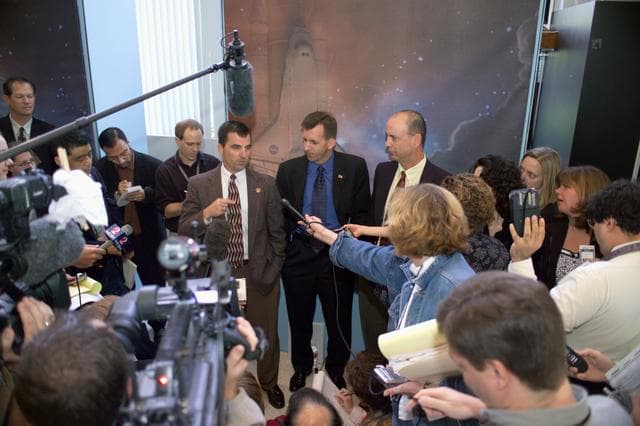 NASA image: STS-114 Return to Flight Media Day Preview Events, Thursday April 7