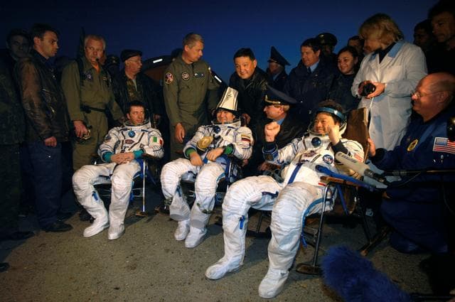 NASA image: Expedition 10 Postflight images
