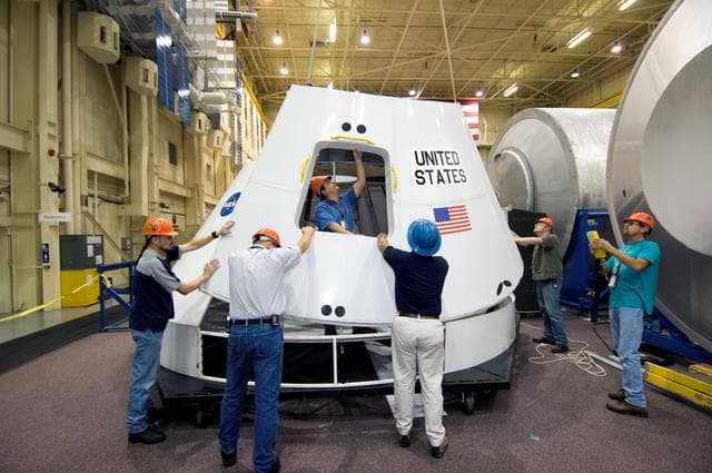 NASA image: CEV Mockup Construction in Building 9NW