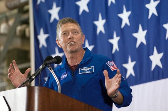 NASA image: STS-121 Crew Return, Ellington