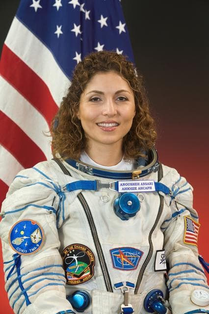 NASA image: Expedition 14 Preflight Activities