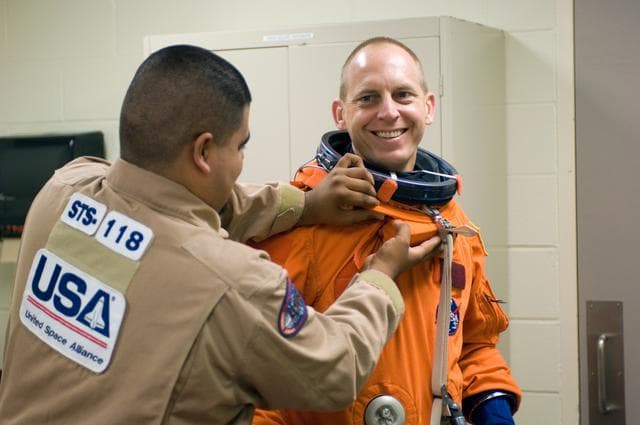 NASA image: STS-118 Bailout Training with Expedition 15 Crewmember Clayton Anderson