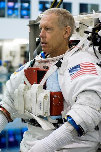 NASA image: STS-117 Crewmembers Pat Forrester and Steve Swanson during training