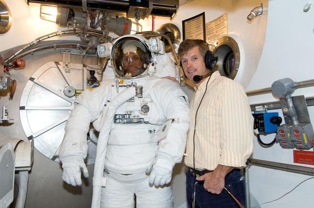 NASA image: Crew Station Airlock Training, STS-117, SSATA Chamber, STB-SS-1810 (Olivas)
