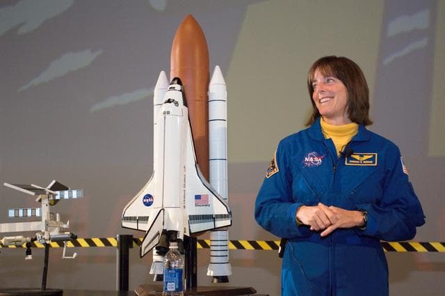 NASA image: Meet an Astronaut Day at Space Center Houston with STS-118 astronauts