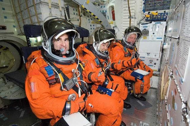 NASA image: STS-124 egress payload training.Bldg.9,FFT