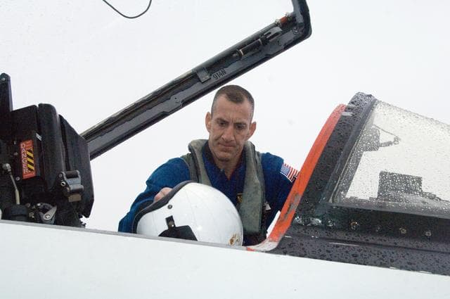 NASA image: STS-118 Crew Members prepare to fly T-38s to KSC