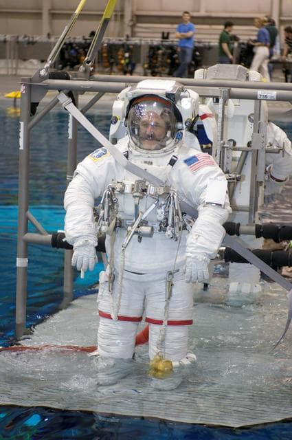 NASA image: STS-125 Crewmembers prepare for NBL Dive