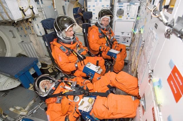 NASA image: STS-122 Preflight Egress Training