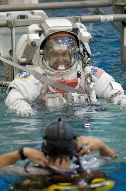 NASA image: Expedition 18 crew member Koichi Wakata & Mike Fincke
