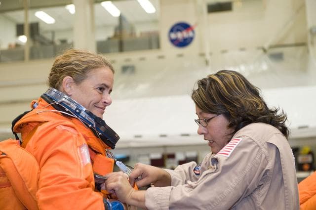 NASA image: Place on IO/STS Missions/STS-127 Preflight.