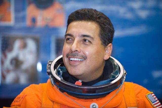 NASA image: STS-128 / Expedition 20 crew during CCT Bailout Training