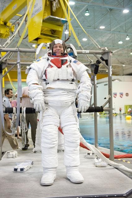 NASA image: Preflight coverage of STS-128 crew members Danny Olivas and Christer Fuglesang 