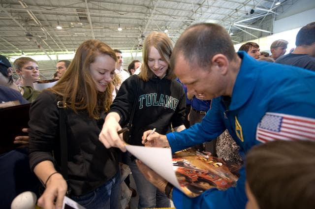 NASA image: STS-119 Crew Return Ceremony to Ellington Field