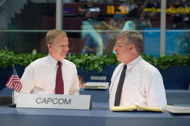 NASA image: STS-125 Flight Controllers on Console - (Orbit Shift)
