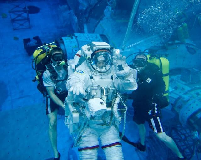 NASA image: Soichi Noguchi preparations for Maintenance EVA task at the NBL 