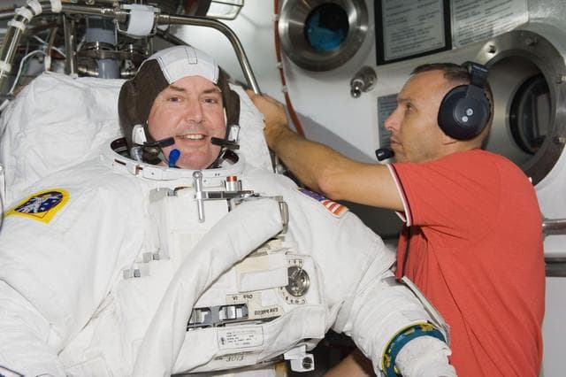 NASA image: SSATA Crew Training (Foreman)