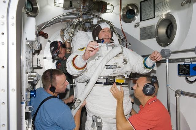 NASA image: SSATA Crew Training (Foreman)
