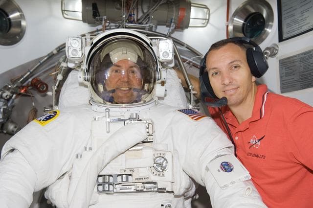NASA image: SSATA Crew Training (Foreman)