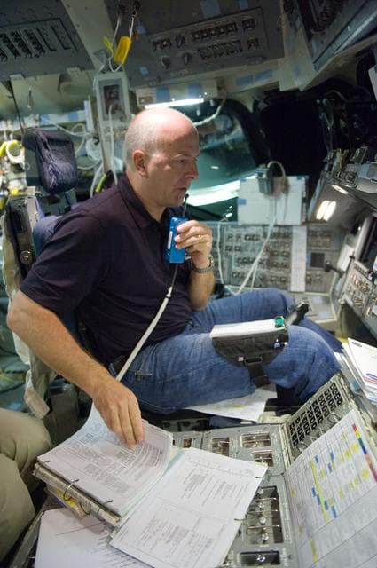 NASA image: 02704-STS-131-B5 Deorbit Prep_ 9-11-09
