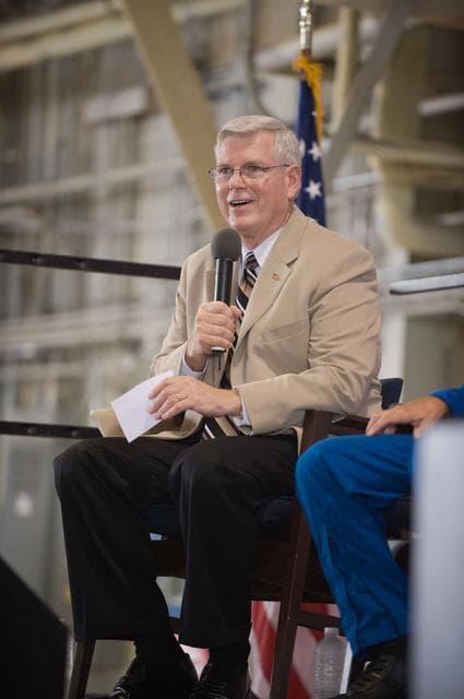 NASA image: STS-128 Crew & ISS Crewmember Tim Kopra return ceremony at Ellington Field 