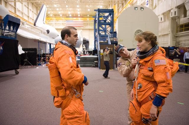 NASA image: STS-131 suited payload egress training (FFT PLD EG 91019) with the STS-131 crew. 