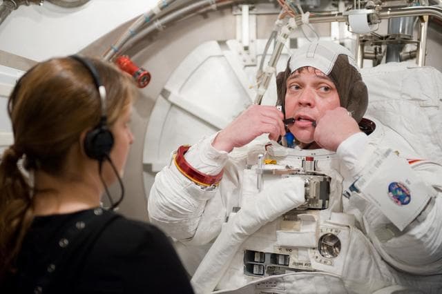 NASA image: SSATA Crew Training (Robert Behnken), SSATA