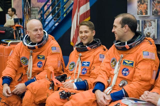NASA image: STS-131 Preflight Training, ASC/CAP/DES 91020 training in CCT-II. 