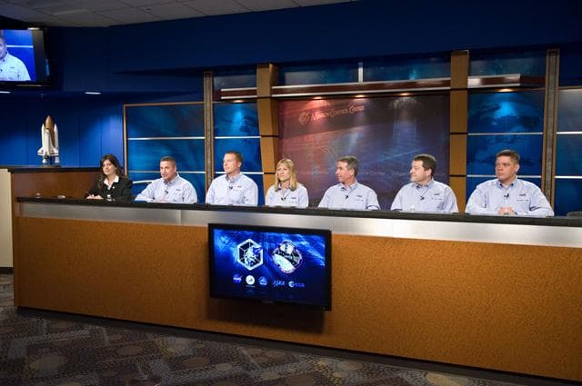 NASA image: STS-130 Press Conference