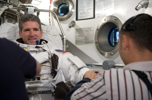 NASA image: STS-132 SSATA Crew Training