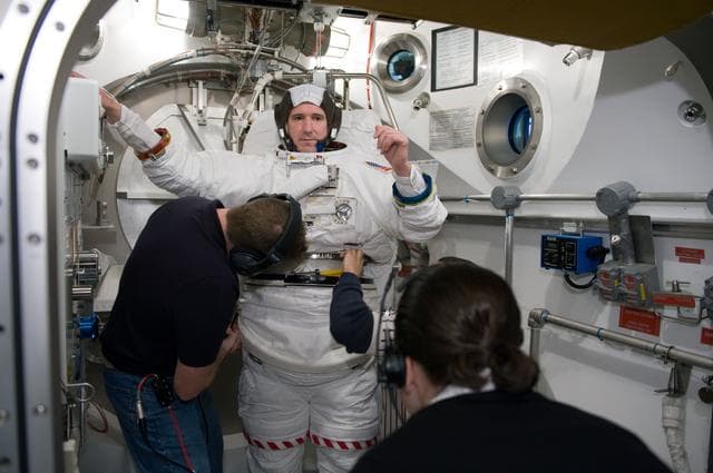 NASA image: STS-132 SSATA Crew Training