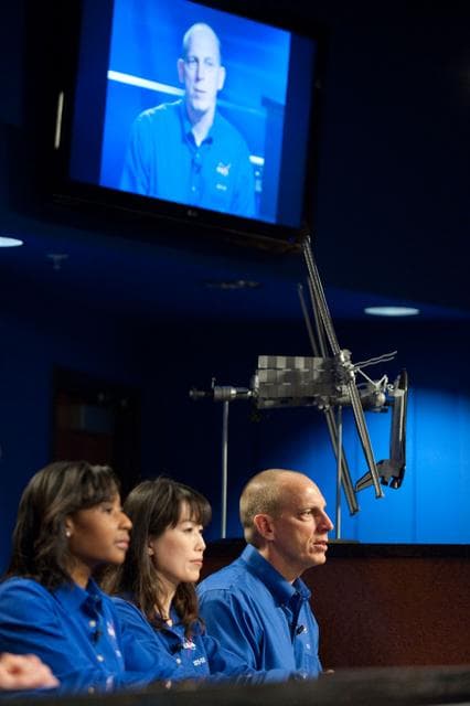 NASA image: STS-131 press conference