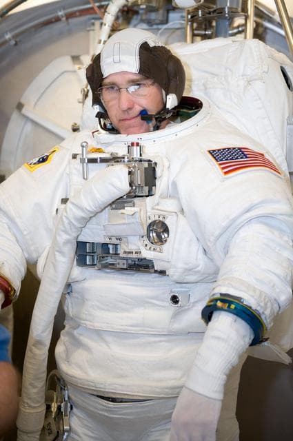 NASA image: STB-SS-1910 / 08 / 07  STS-132 SSATA Crew Training - Crew Member Stephen Bowen 