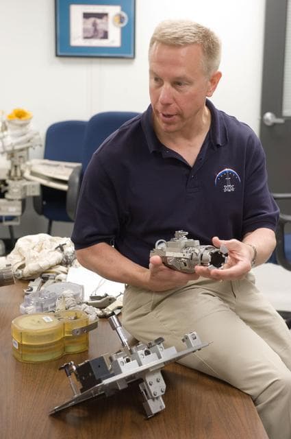 NASA image: STS-133 crew during ISS Small Tools training with instructor Jake Delap. 